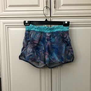 Ivivva by Lululemon lined girls athletic shorts